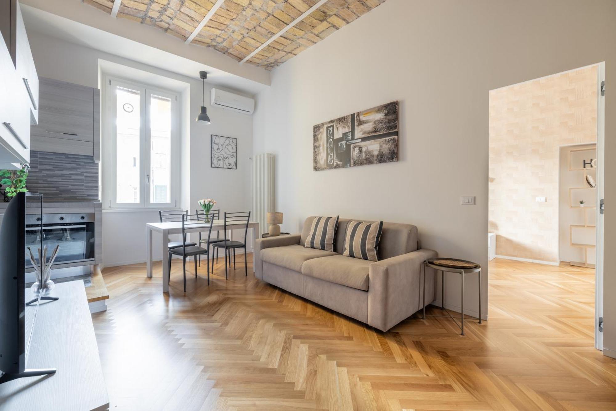 Charming Vatican Apartment *